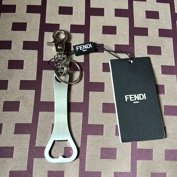 Fendi unisex FF logo monogram bottle opener keychain charm NEW - Picture 4 of 5